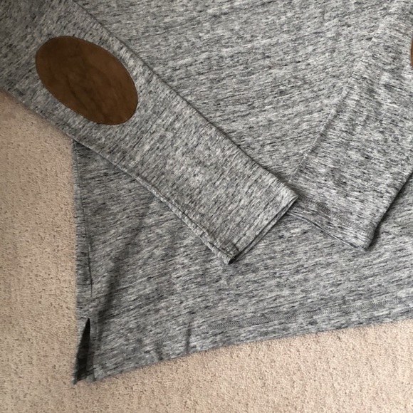 Massimo Dutti long sleeve ! - Picture 5 of 6